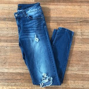 KanCan Distressed Skinny Jeans 27